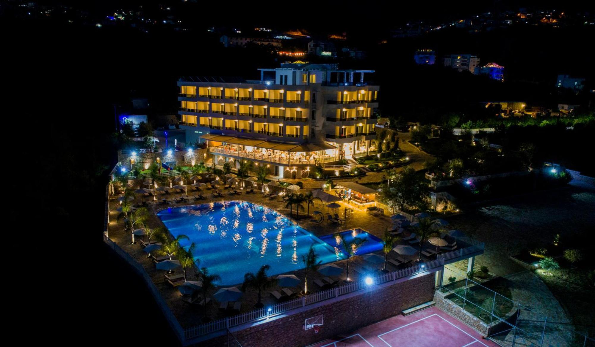 Elysium Otel Dhërmi